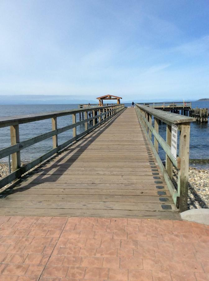 Gone Coastal Hotel Sechelt Ngoại thất bức ảnh